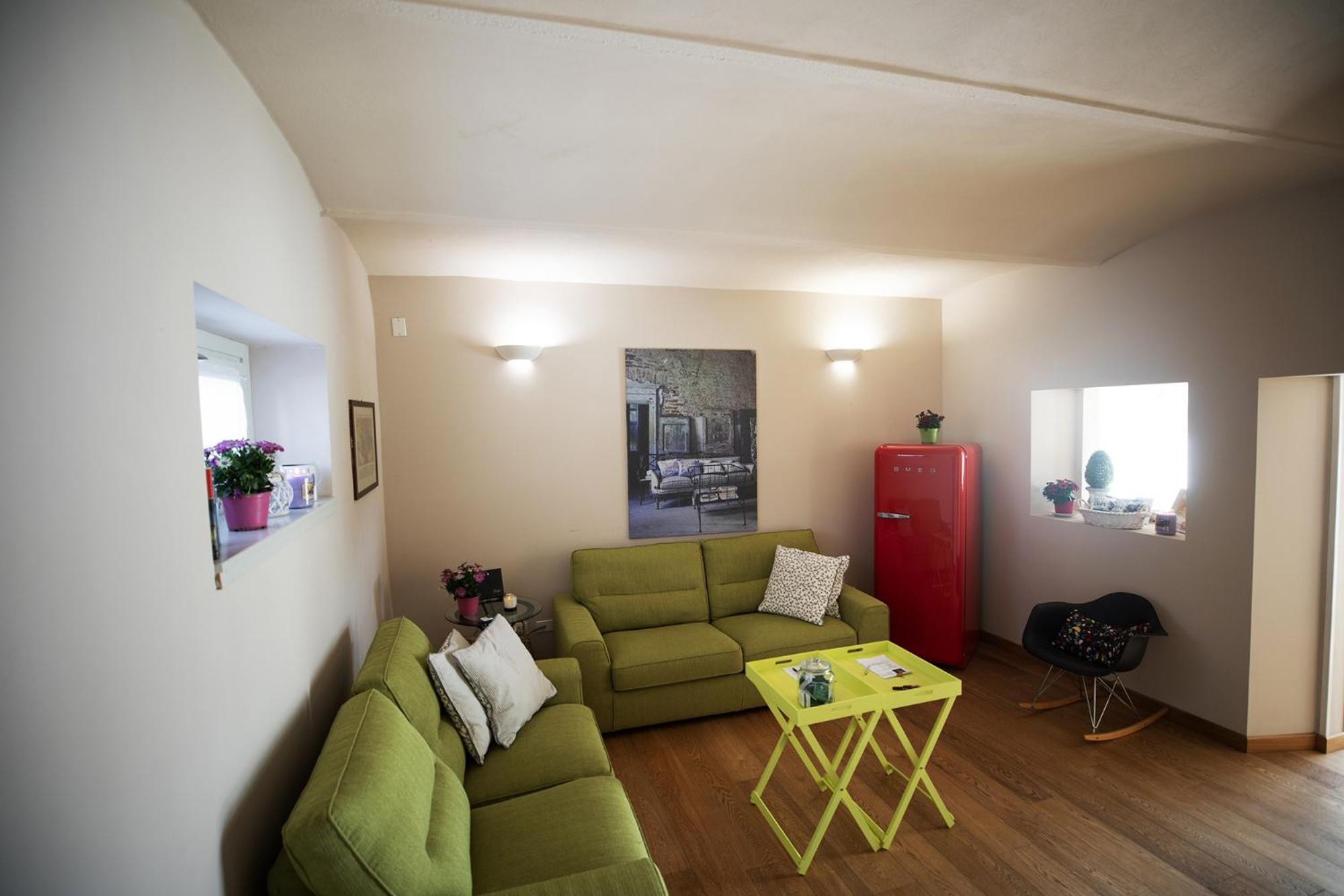 Relais La Rocca Solferino Bed & Breakfast Bagian luar foto