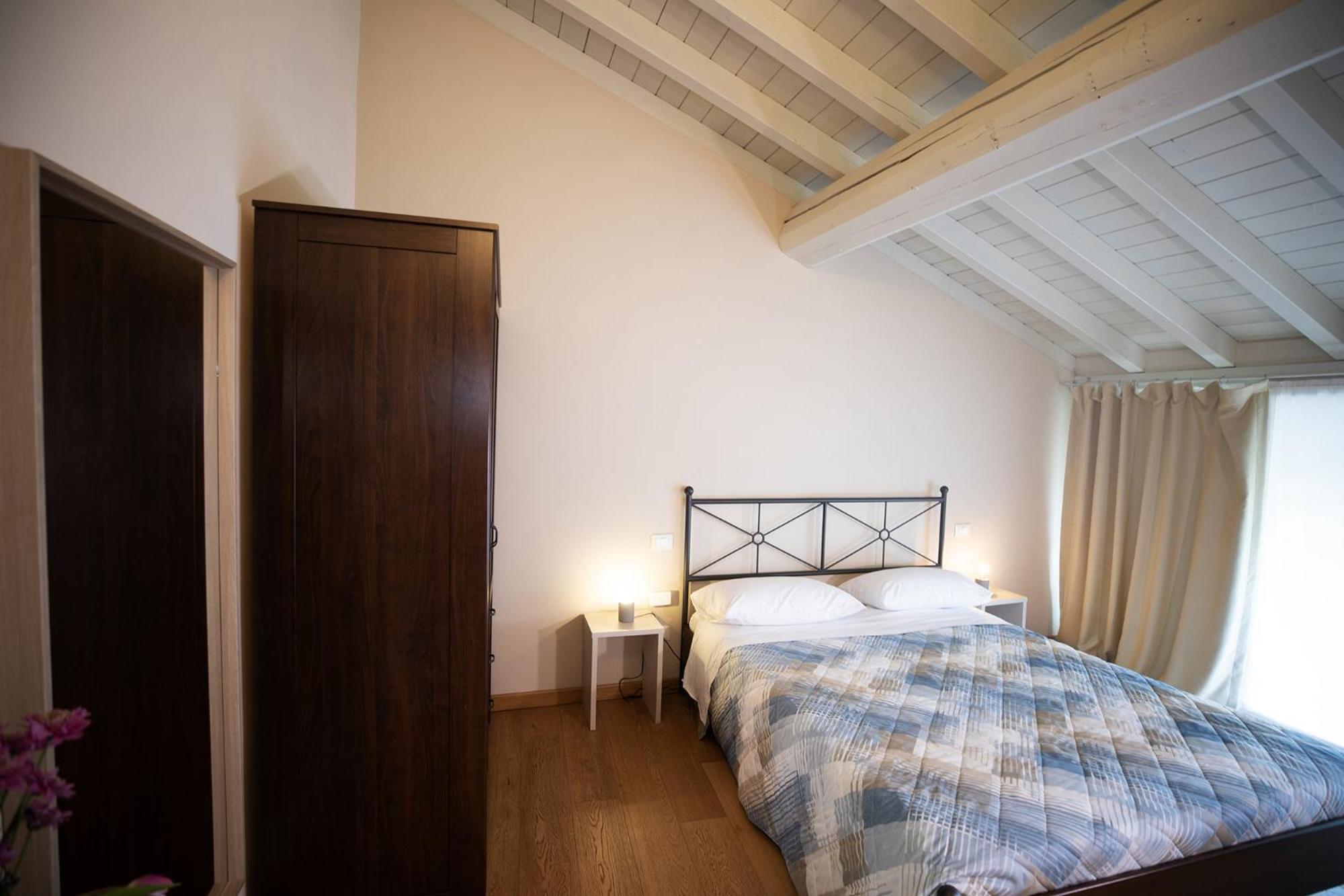 Relais La Rocca Solferino Bed & Breakfast Bagian luar foto