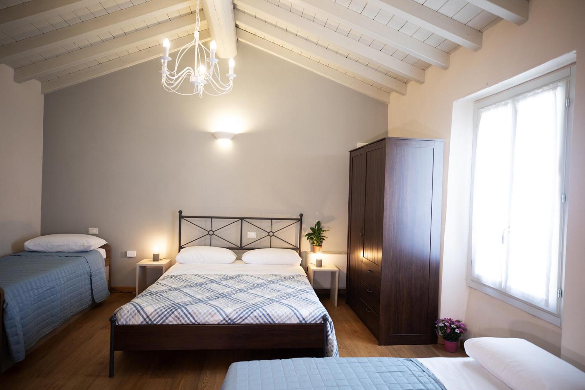 Relais La Rocca Solferino Bed & Breakfast Bagian luar foto